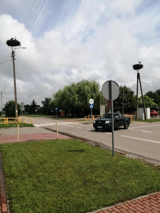 Domek Na Wsi-Agroturystyka Czyze Экстерьер фото